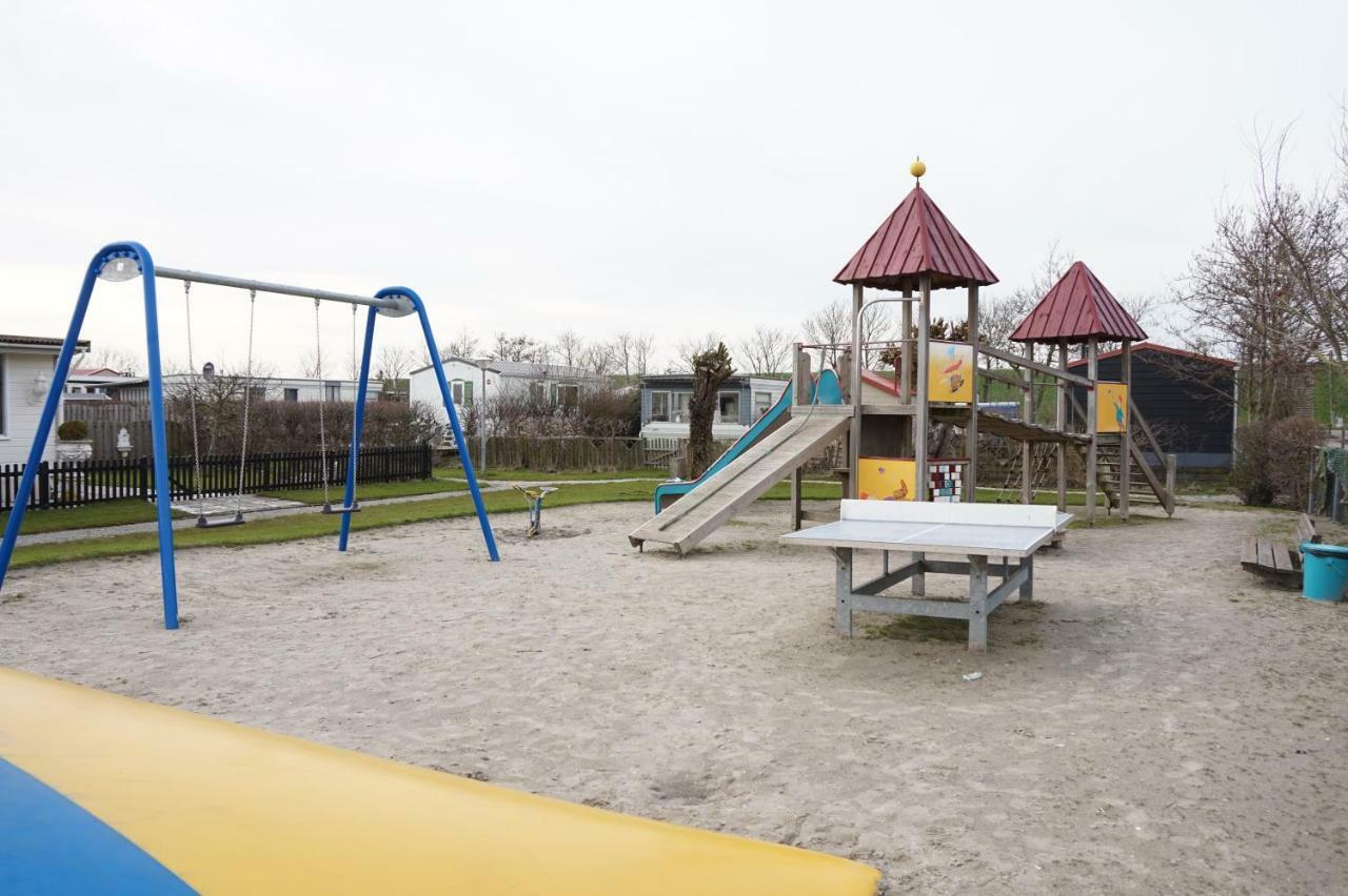 מלון Hippolytushoef Vakantieverblijf Aan De Dijk מראה חיצוני תמונה
